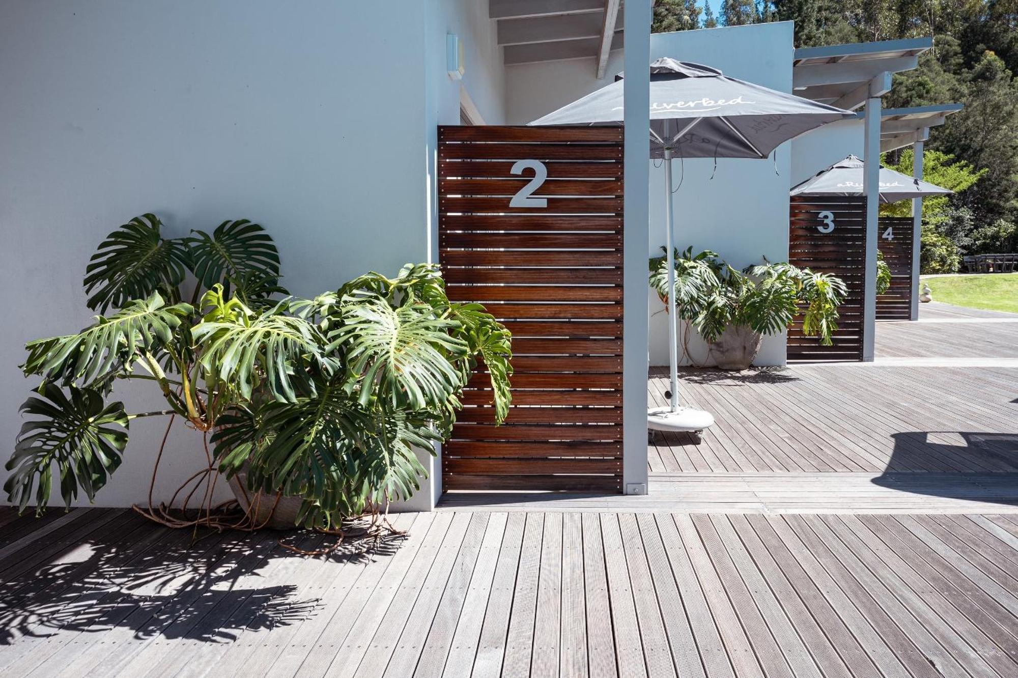 A Riverbed Guesthouse สเวลเลนดาม ภายนอก รูปภาพ